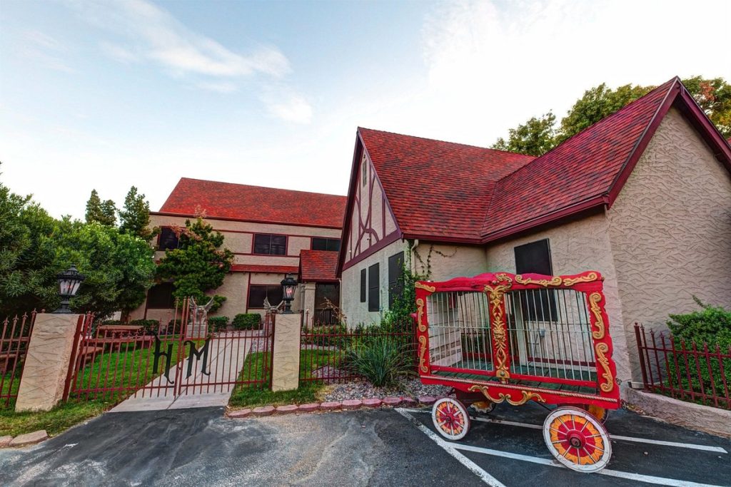 Haunted Houses in Las Vegas - Zak Bagans’ The Haunted Museum