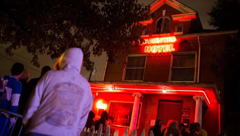 Haunted Houses in Louisville - The Haunted Hotel