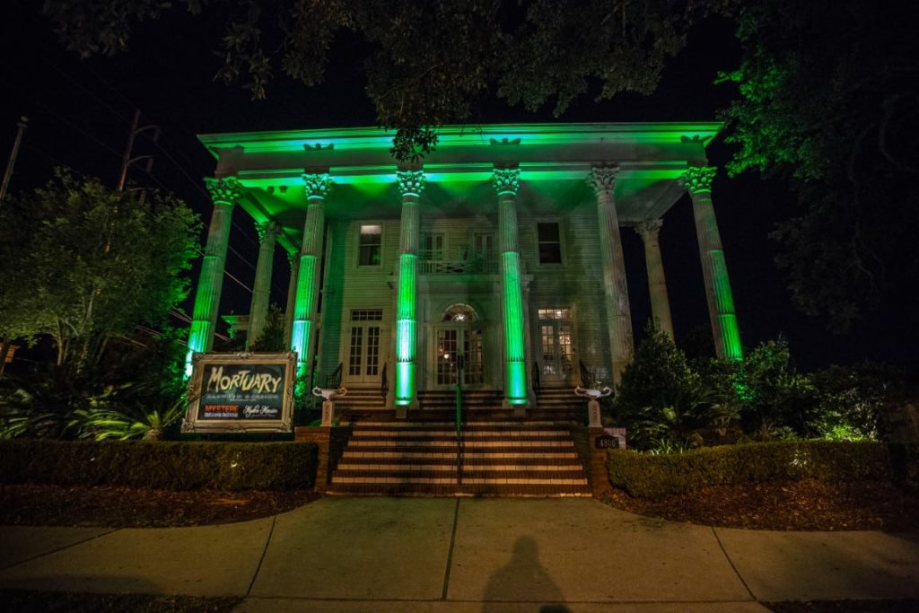 Haunted Houses in New Orleans - The Mortuary Haunted House